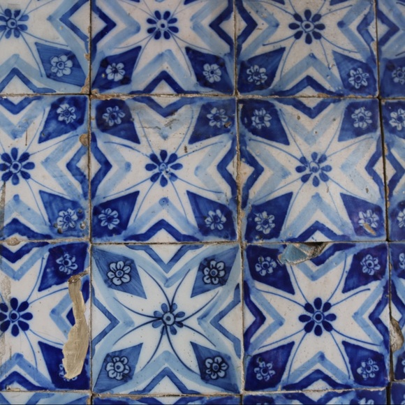 Meet your Posher, Krista - Picture 2 of 2